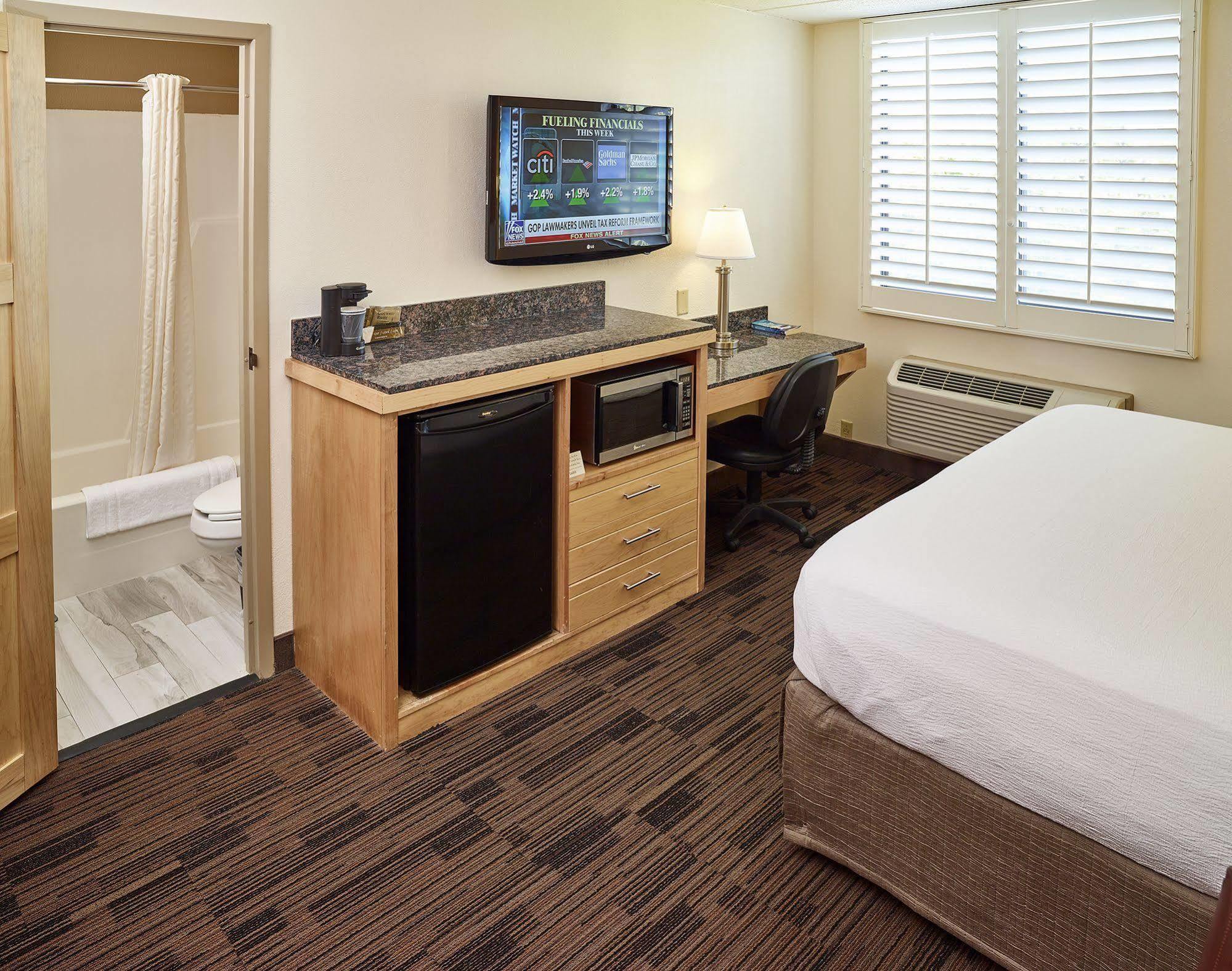Livinn Hotel St Paul East / Maplewood Extérieur photo